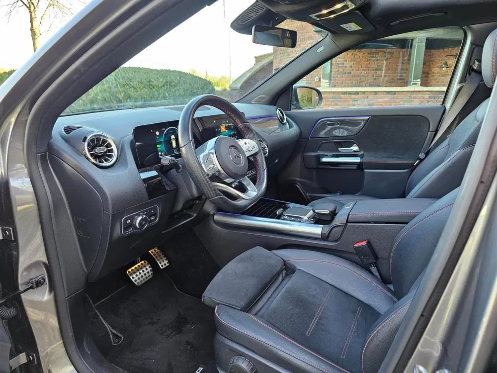 Mercedes-Benz GLA 250 e AMG Line AUTOMAAT uit 2022, foto 2