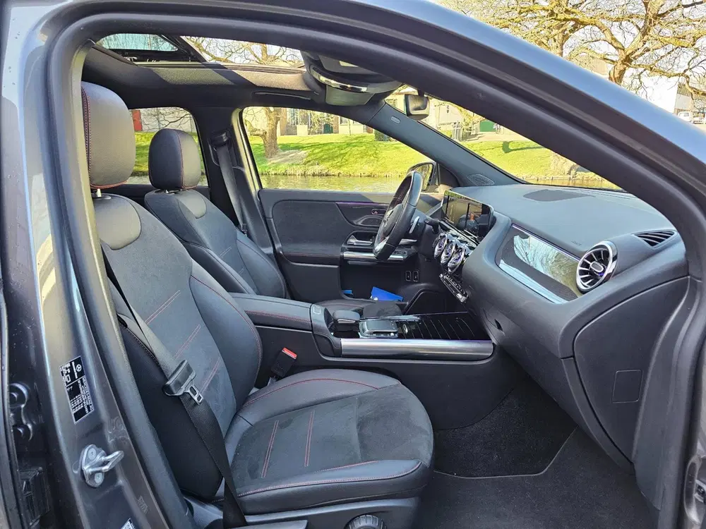 Mercedes-Benz GLA 250 e AMG Line AUTOMAAT uit 2022, foto 5
