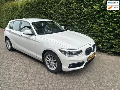 BMW 1-serie 118i Sport Line Edition uit 2019