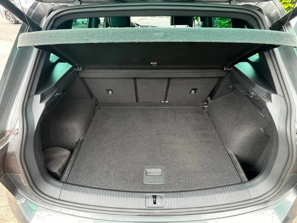Volkswagen Tiguan 1.5 TSI 150PK AUT R-line trekh virtual NAP uit 2020, foto 16