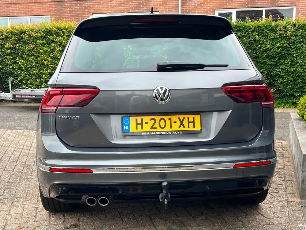 Volkswagen Tiguan 1.5 TSI 150PK AUT R-line trekh virtual NAP uit 2020, foto 5
