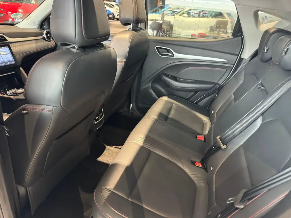 MG ZS EV Standard Range Luxury 50 kWh | Leder | Led Koplampe uit 2022, foto 11
