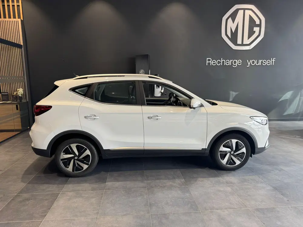 MG ZS EV Standard Range Luxury 50 kWh | Leder | Led Koplampe uit 2022, foto 14