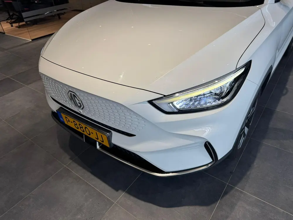 MG ZS EV Standard Range Luxury 50 kWh | Leder | Led Koplampe uit 2022, foto 5