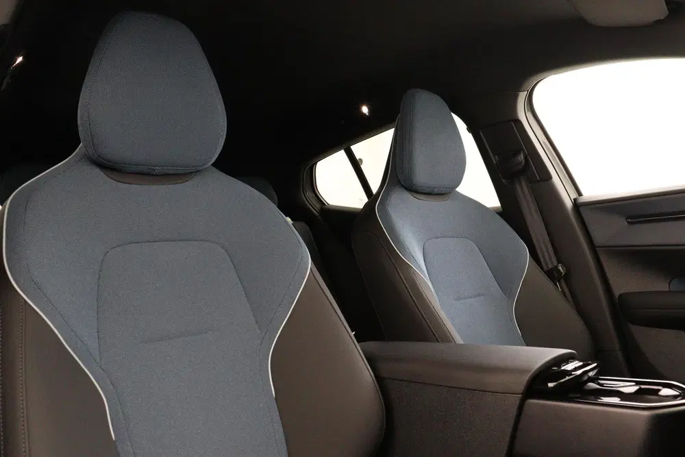 Volvo EX30 SINGLE MOTOR EXTENDED RANGE PLUS 69 kWh -H uit 2024, foto 10
