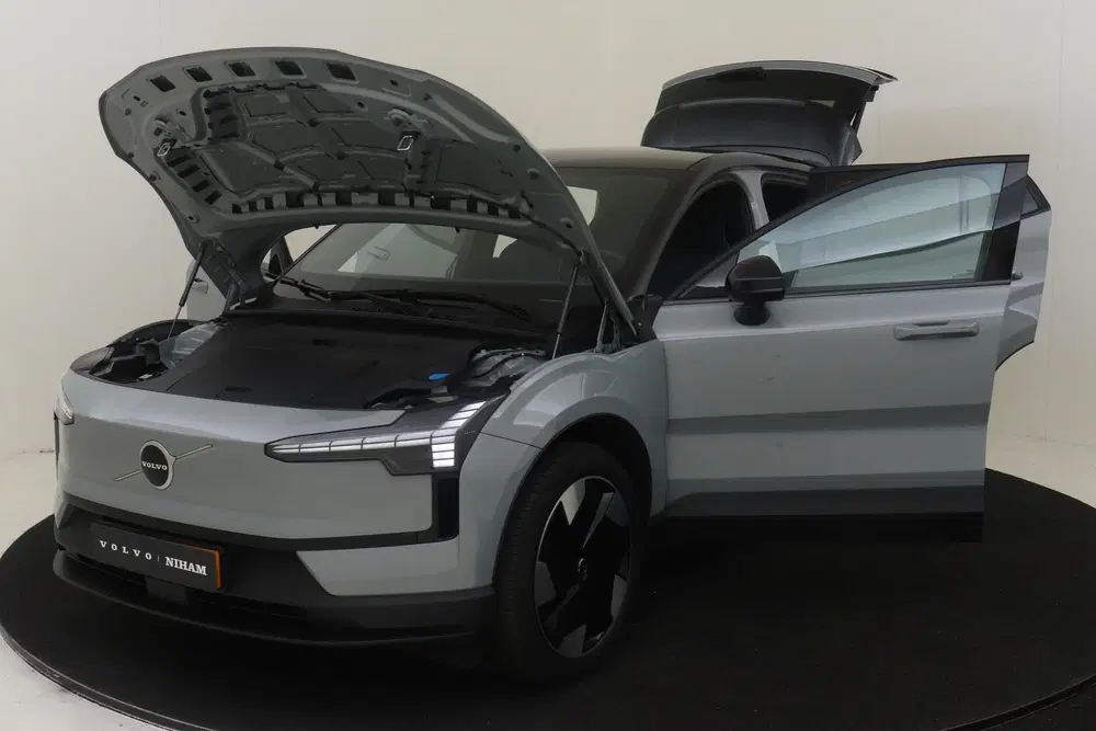 Volvo EX30 SINGLE MOTOR EXTENDED RANGE PLUS 69 kWh -H uit 2024, foto 17