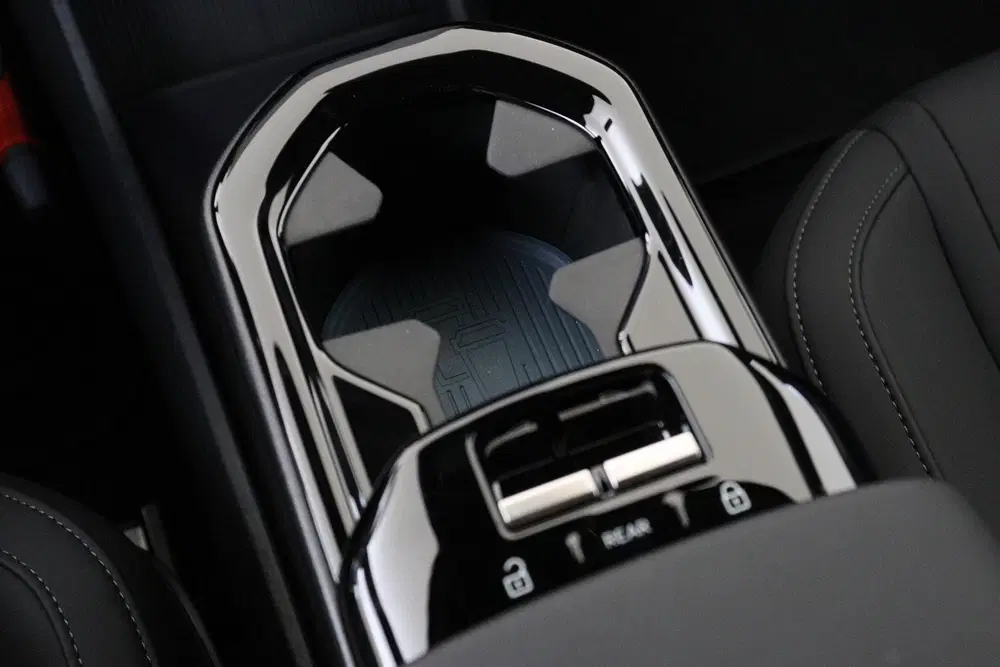 Volvo EX30 SINGLE MOTOR EXTENDED RANGE PLUS 69 kWh -H uit 2024, foto 20