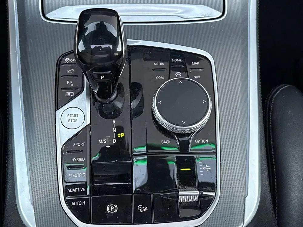 BMW X5 XDrive45e M-Pakket PANO uit 2021, foto 15