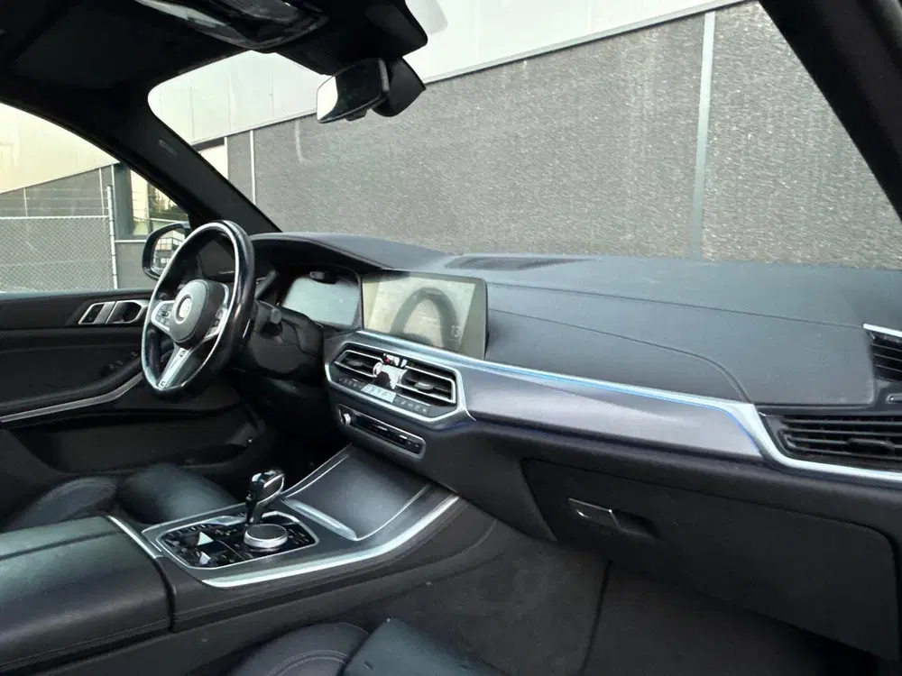 BMW X5 XDrive45e M-Pakket PANO uit 2021, foto 17