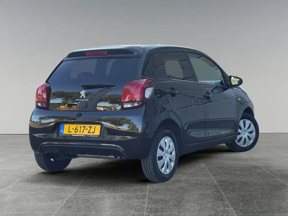 Peugeot 108 5-deurs Active 1.0 e-VTi 72pk uit 2021, foto 5