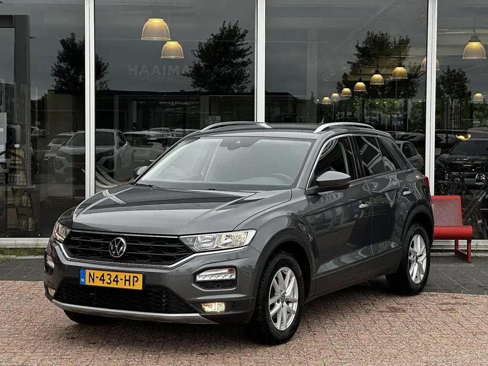 Volkswagen T-Roc 1.0 TSI Style Business | Trekhaak | 1e Eige uit 2021