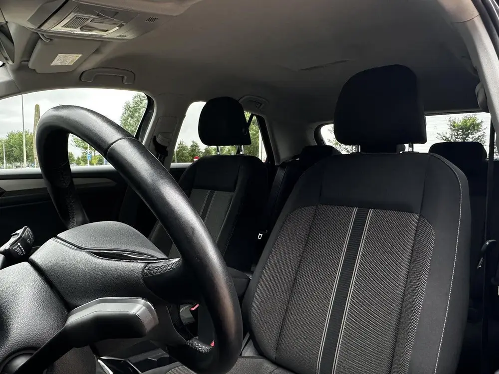 Volkswagen T-Roc 1.0 TSI Style Business | Trekhaak | 1e Eige uit 2021, foto 13