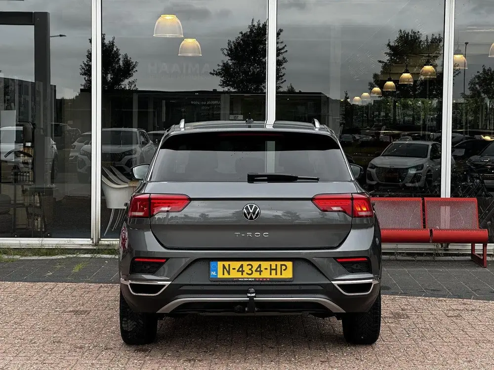 Volkswagen T-Roc 1.0 TSI Style Business | Trekhaak | 1e Eige uit 2021, foto 6