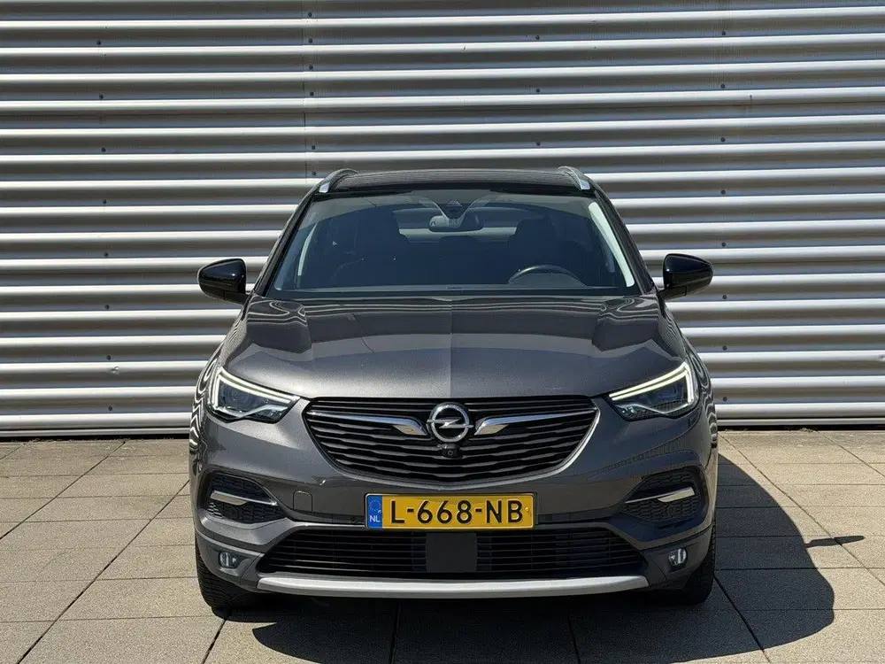 Opel Grandland X 1.2 Turbo Ultimate uit 2020, foto 2