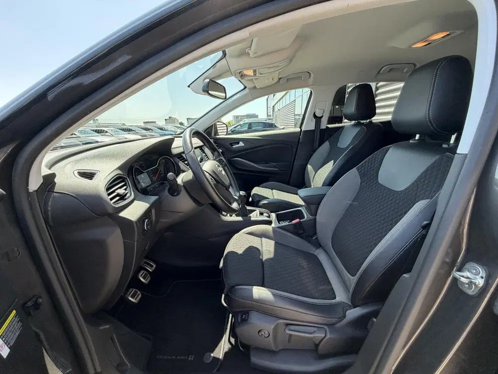 Opel Grandland X 1.2 Turbo Ultimate uit 2020, foto 9