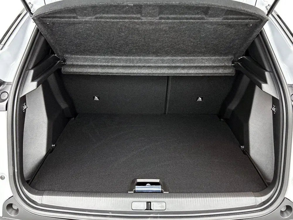 Peugeot 2008 1.2 Hybrid 145 Allure Navigatie uit 2025, foto 14