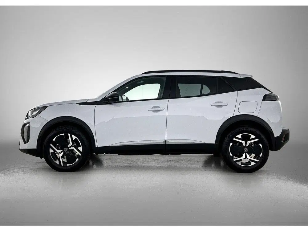 Peugeot 2008 1.2 Hybrid 145 Allure Navigatie uit 2025, foto 2