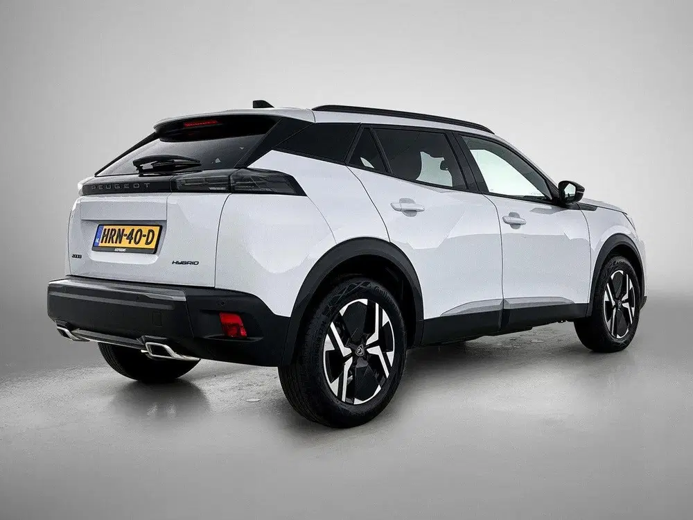 Peugeot 2008 1.2 Hybrid 145 Allure Navigatie uit 2025, foto 5