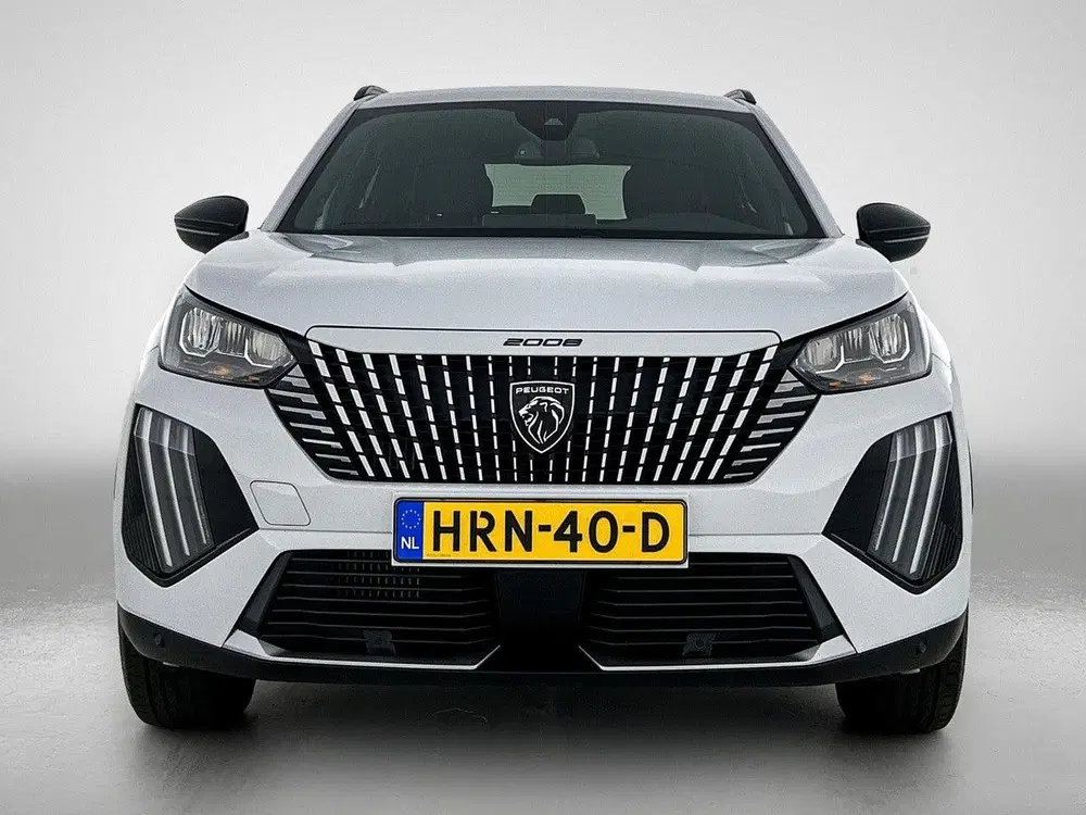 Peugeot 2008 1.2 Hybrid 145 Allure Navigatie uit 2025, foto 8