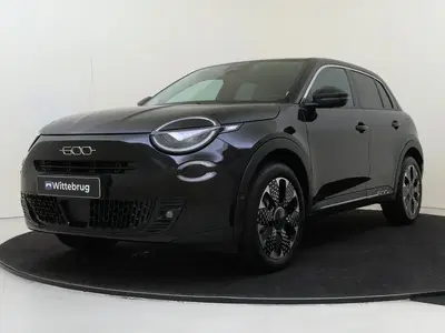 Fiat 600 1.2 Hybrid La Prima uit 2025