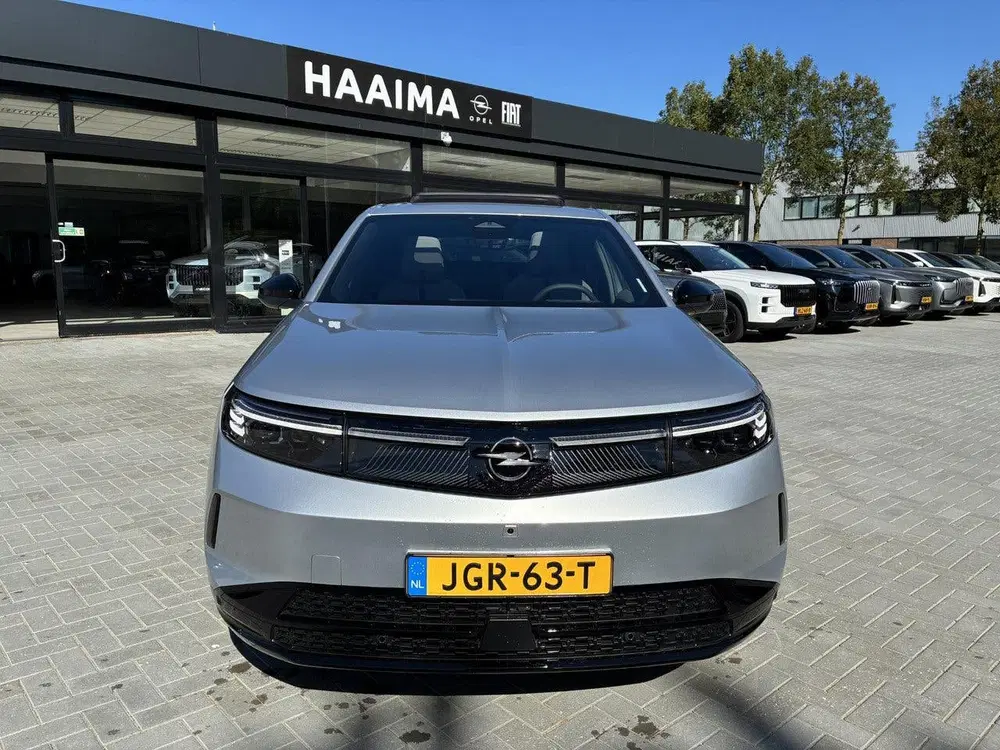 Opel Grandland Electric Business Edition 73 kWh uit 2025, foto 2
