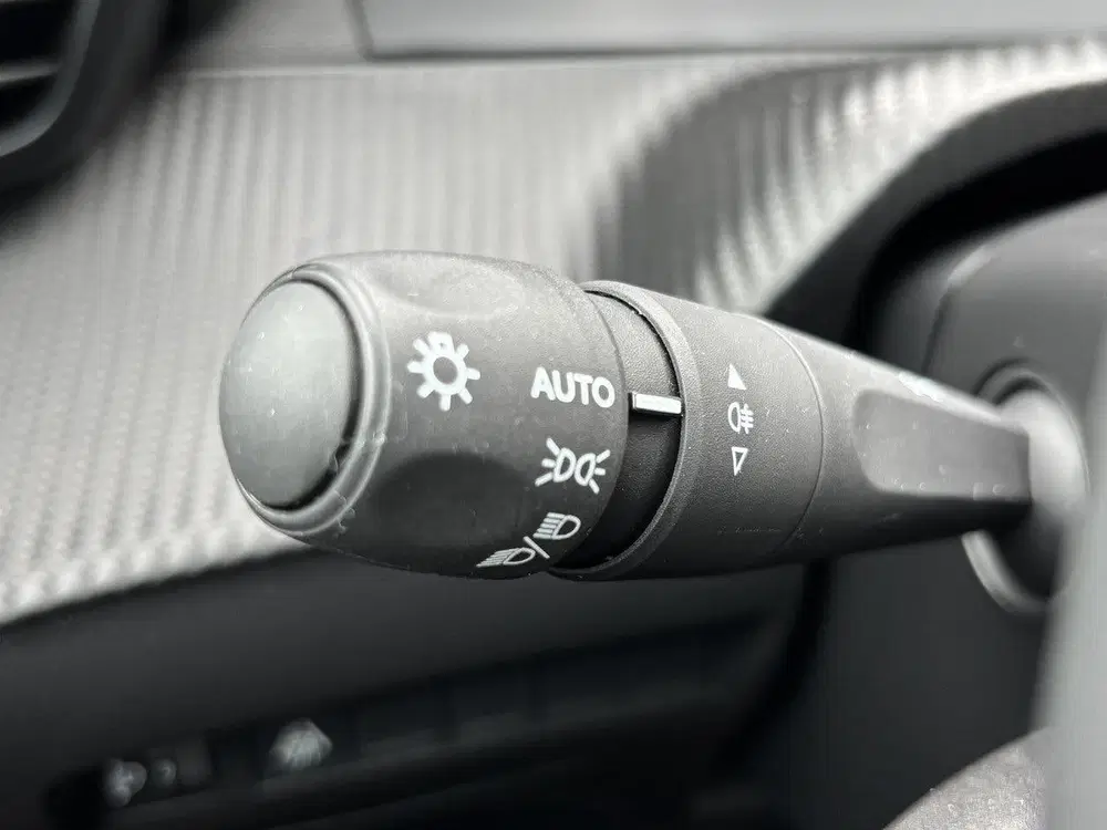 Peugeot 208 75pk Style uit 2023, foto 13