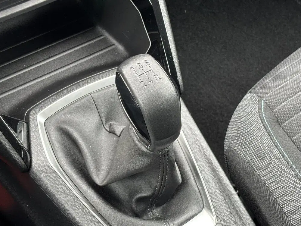 Peugeot 208 75pk Style uit 2023, foto 19