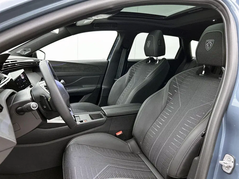 Peugeot 308 SW GT 1.6 Plug-in Hybrid 195pk Automaat uit 2026, foto 10