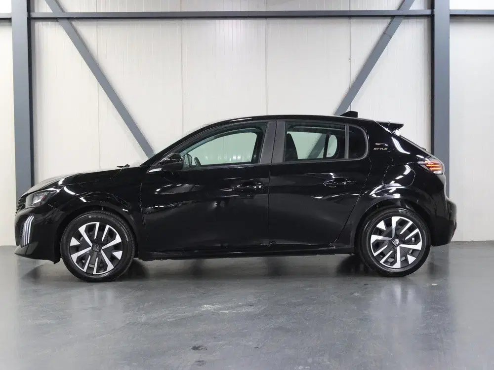 Peugeot 208 1.2 100PK Style uit 2025, foto 2