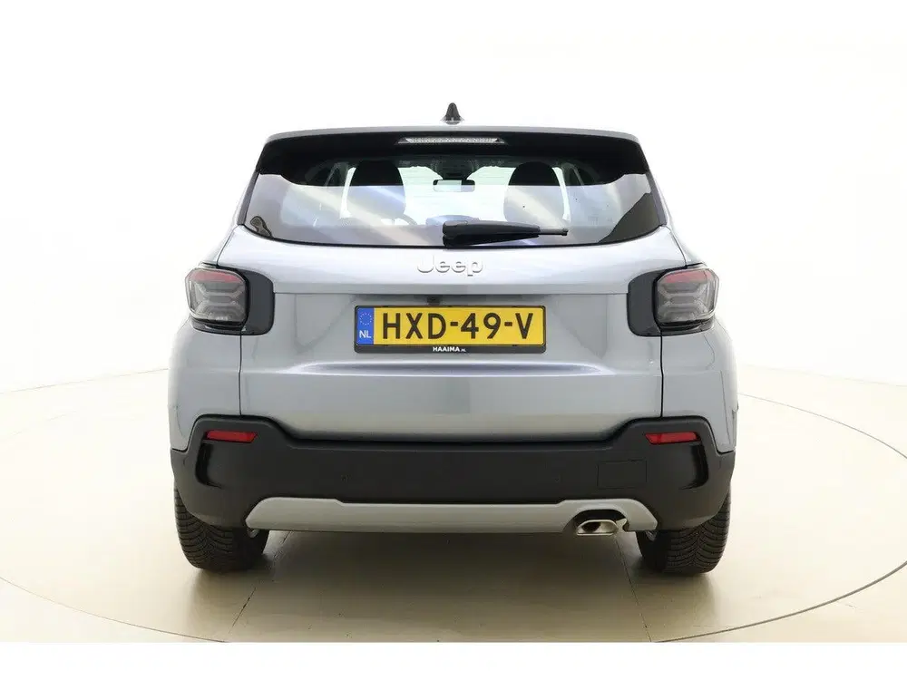 Jeep Avenger 1.2 Altitude 100 PK uit 2024, foto 11