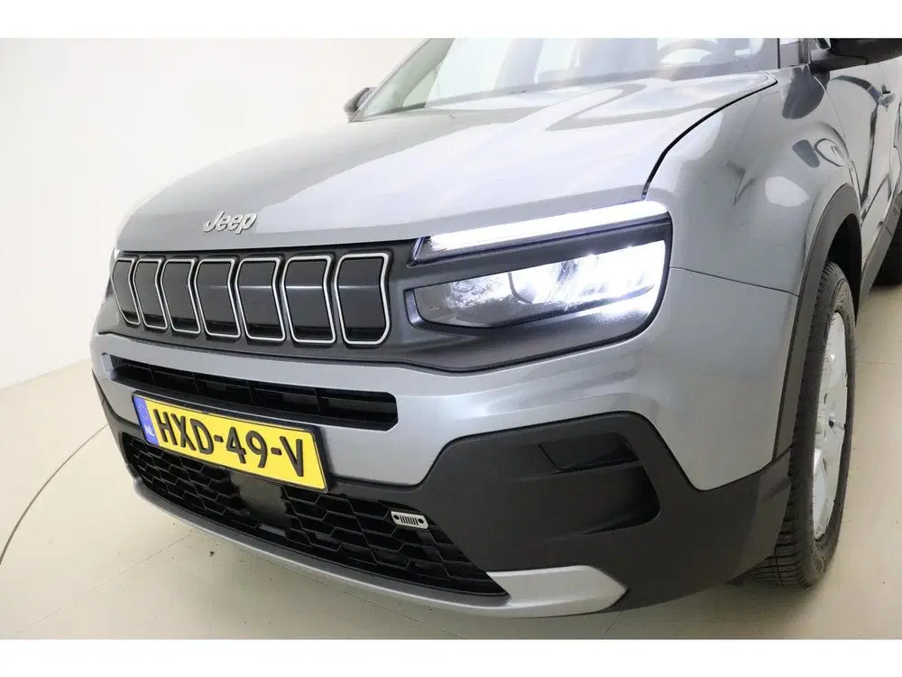 Jeep Avenger 1.2 Altitude 100 PK uit 2024, foto 19
