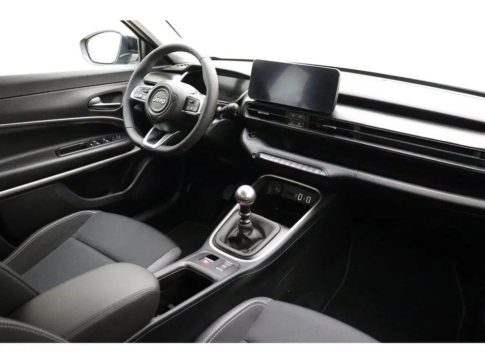 Jeep Avenger 1.2 Altitude 100 PK uit 2024, foto 3