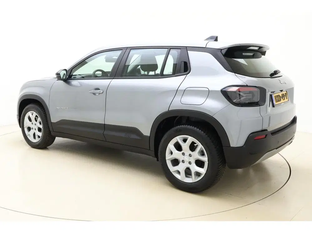Jeep Avenger 1.2 Altitude 100 PK uit 2024, foto 4