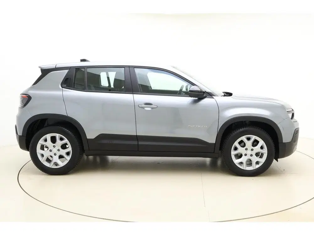Jeep Avenger 1.2 Altitude 100 PK uit 2024, foto 9