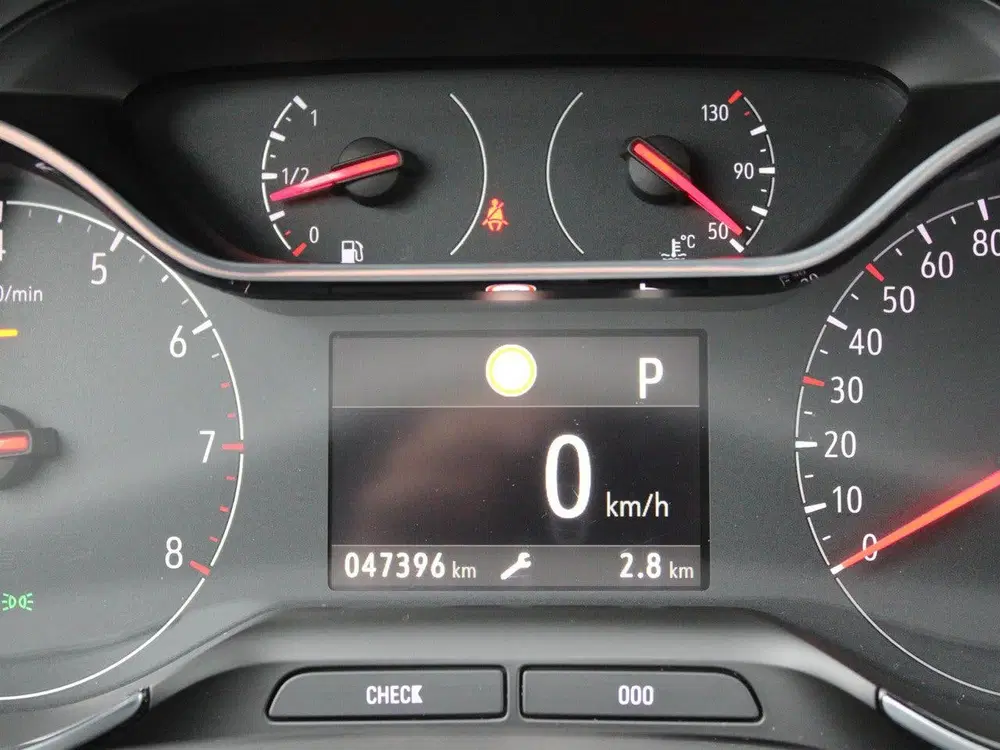 Opel Crossland 1.2 Turbo Innovation Automaat uit 2019, foto 15