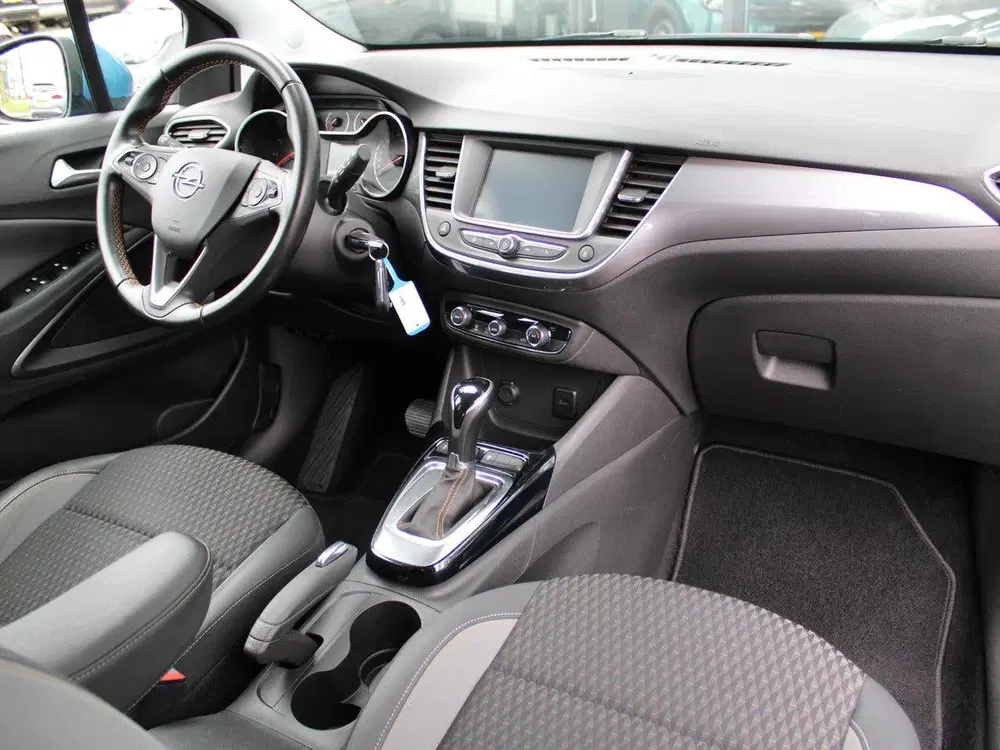 Opel Crossland 1.2 Turbo Innovation Automaat uit 2019, foto 3