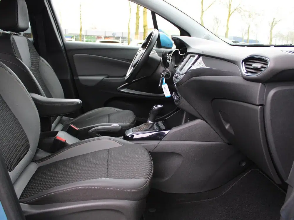 Opel Crossland 1.2 Turbo Innovation Automaat uit 2019, foto 7