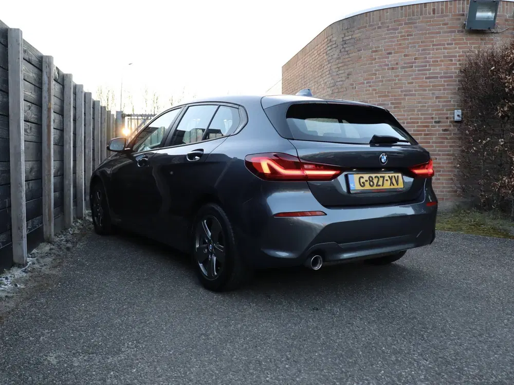 BMW 1-serie 118i Executive Edition NL-auto dealer O.H. uit 2020, foto 16