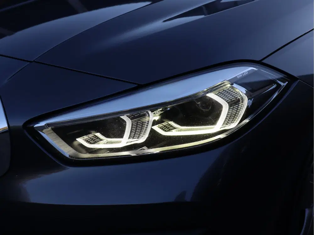 BMW 1-serie 118i Executive Edition NL-auto dealer O.H. uit 2020, foto 2