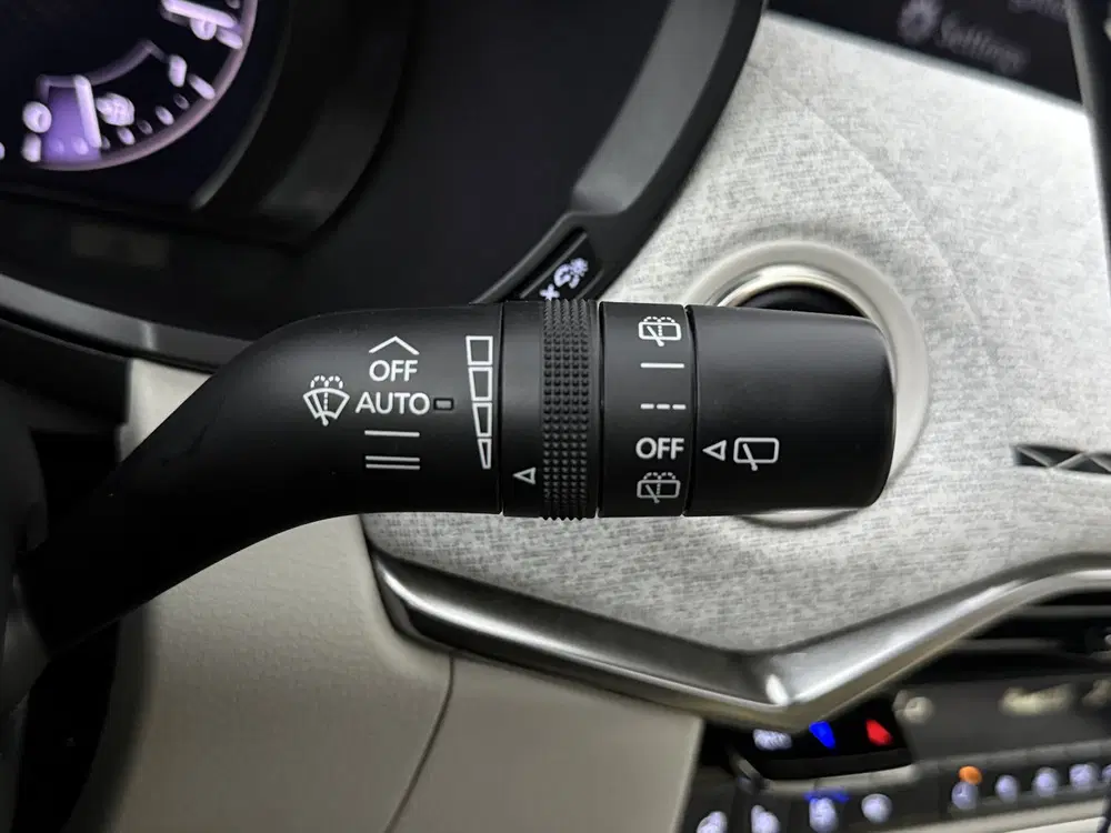 Mazda CX-60 2.5 e-SkyActiv PHEV Takumi uit 2023, foto 17