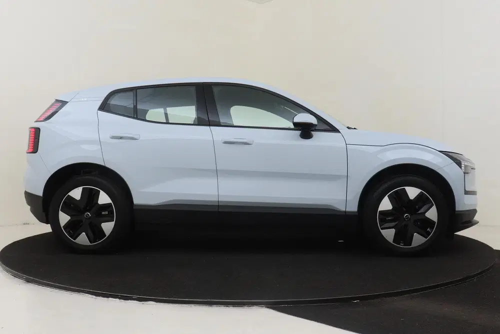 Volvo EX30 SINGLE MOTOR CORE 51 kWh -CLIMATE uit 2024, foto 13