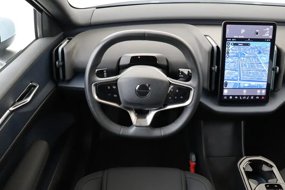 Volvo EX30 SINGLE MOTOR CORE 51 kWh -CLIMATE uit 2024, foto 2