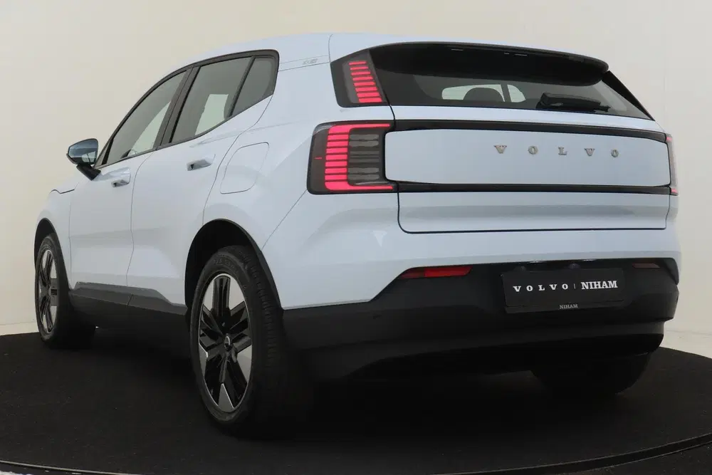Volvo EX30 SINGLE MOTOR CORE 51 kWh -CLIMATE uit 2024, foto 5
