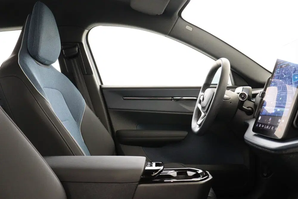 Volvo EX30 SINGLE MOTOR CORE 51 kWh -CLIMATE uit 2024, foto 8
