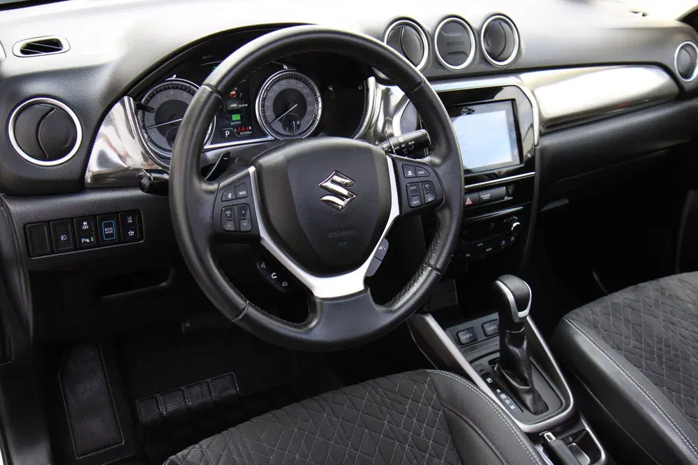 Suzuki Vitara 1.5 Hybrid Adventure Pano Carplay Camera A uit 2023, foto 19
