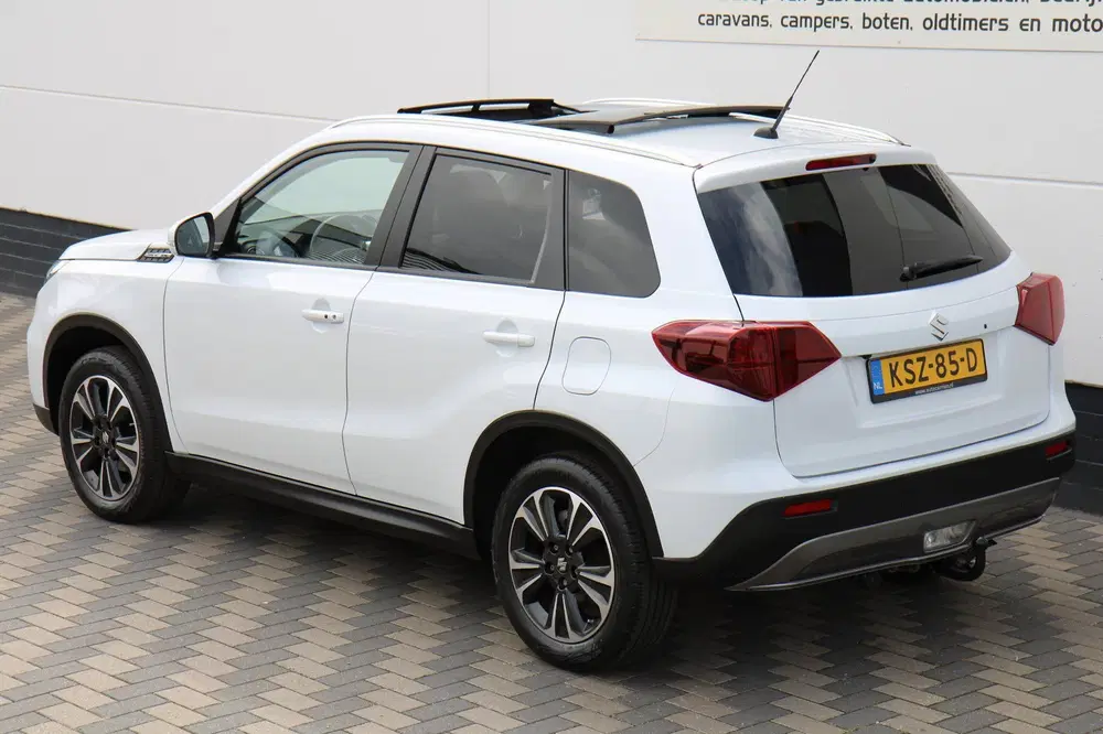Suzuki Vitara 1.5 Hybrid Adventure Pano Carplay Camera A uit 2023, foto 6