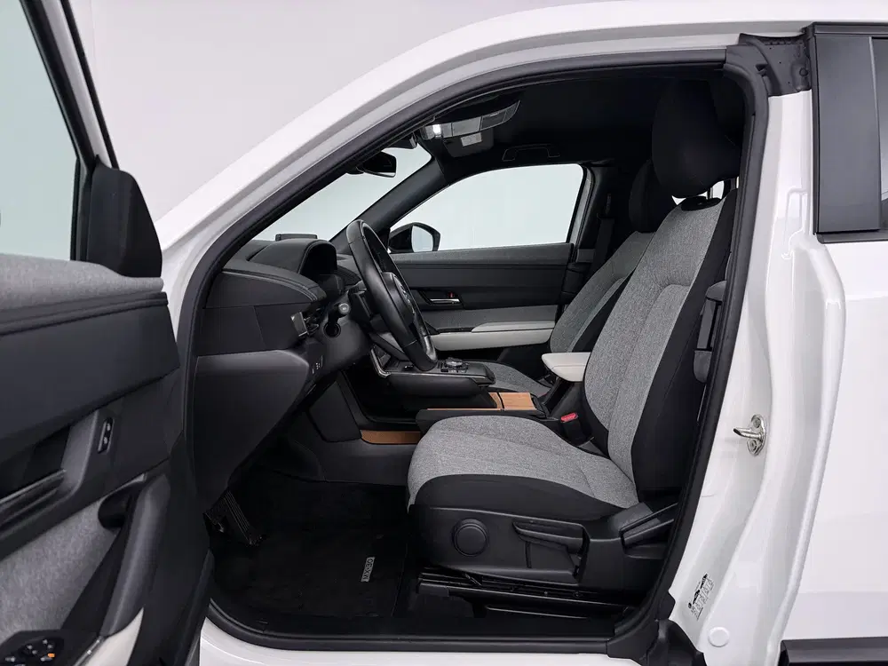 Mazda MX-30 e-SkyActiv 145 Comfort 36 kWh uit 2021, foto 11