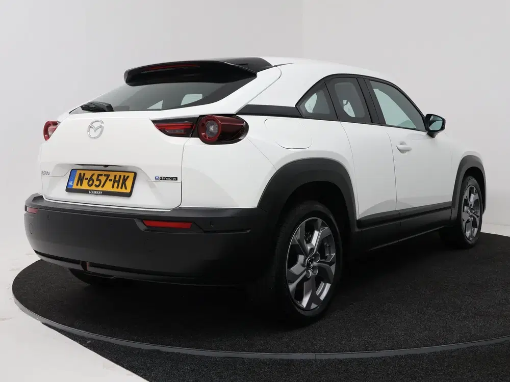 Mazda MX-30 e-SkyActiv 145 Comfort 36 kWh uit 2021, foto 2