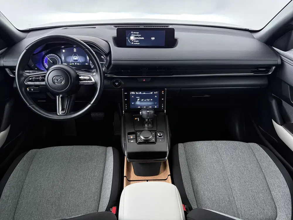 Mazda MX-30 e-SkyActiv 145 Comfort 36 kWh uit 2021, foto 4