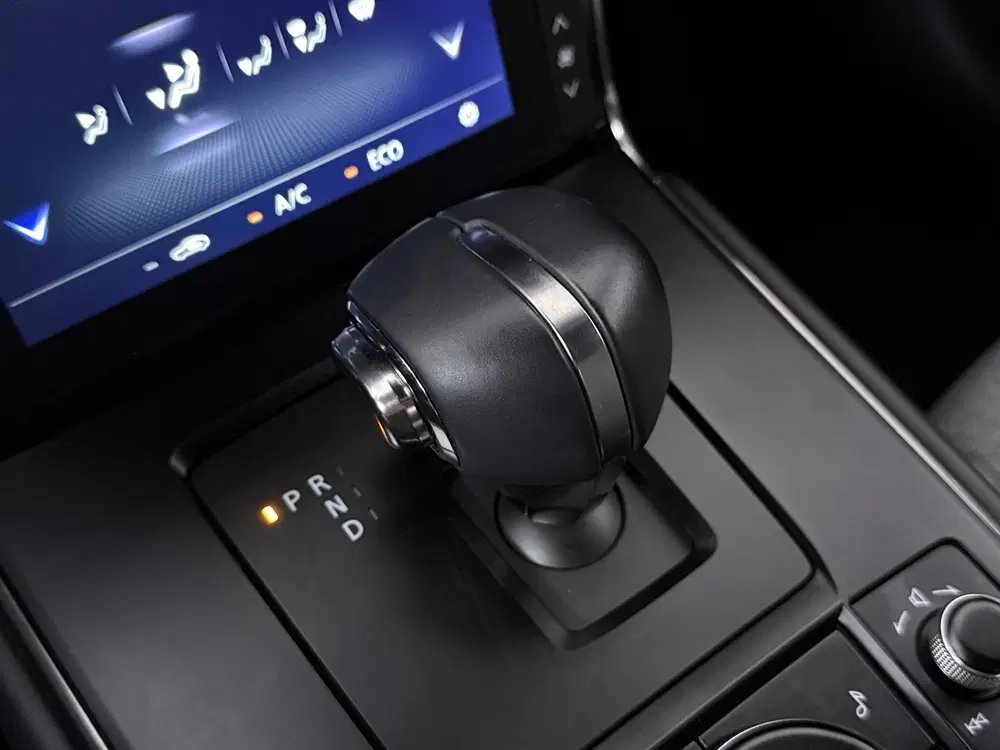 Mazda MX-30 e-SkyActiv 145 Comfort 36 kWh uit 2021, foto 6